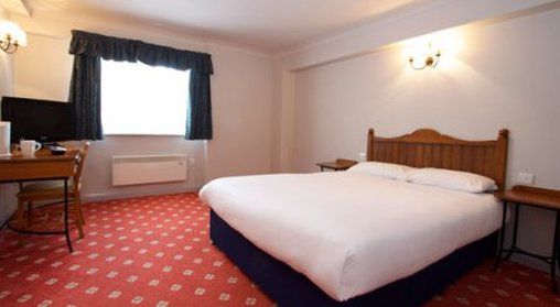 Travelodge Birmingham Кингсвинфорд Номер фото